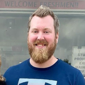 Meet your Posher, Travis